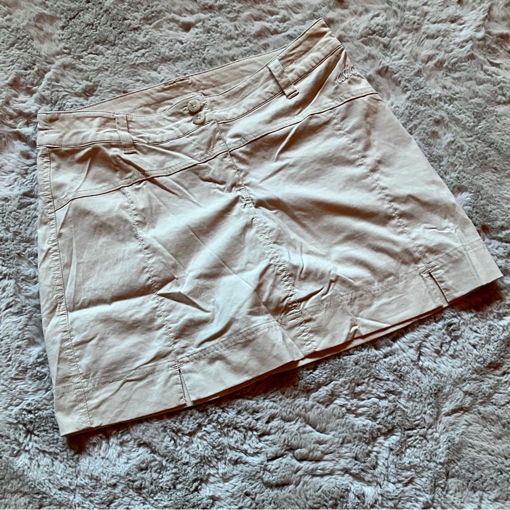 Avia Skort, beige, extra small tennis golf, new without tags. Sportswear.